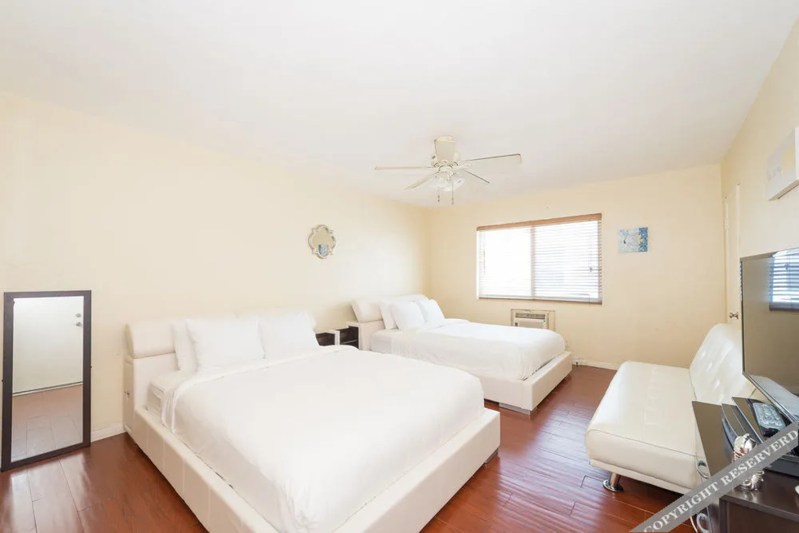 Park SoBe Apartments