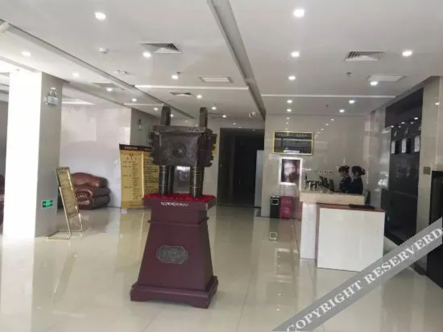 Xiqian Yujing Holiday Hotel