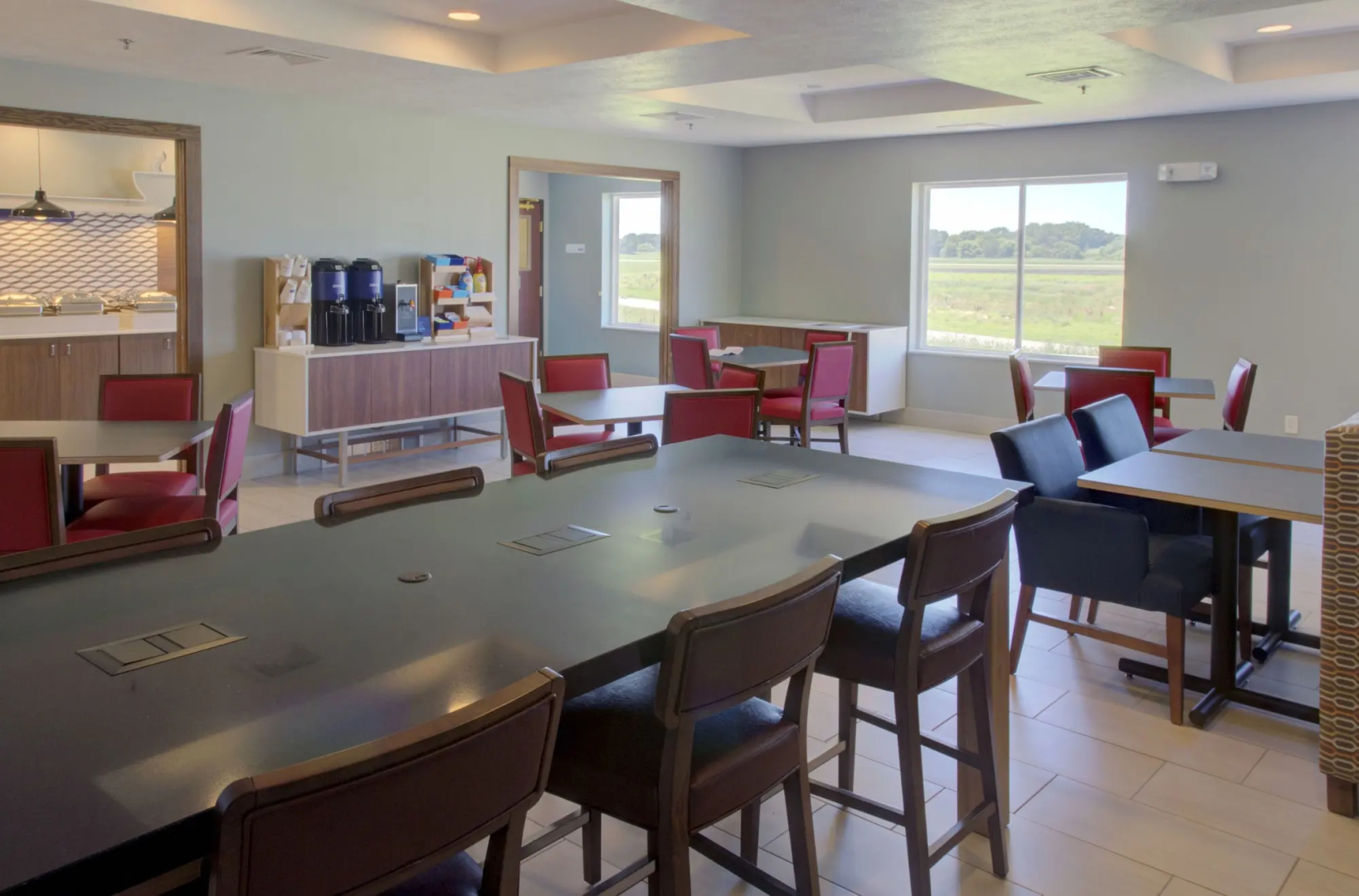 Holiday Inn Express Hotel & Suites Le Mars by IHG