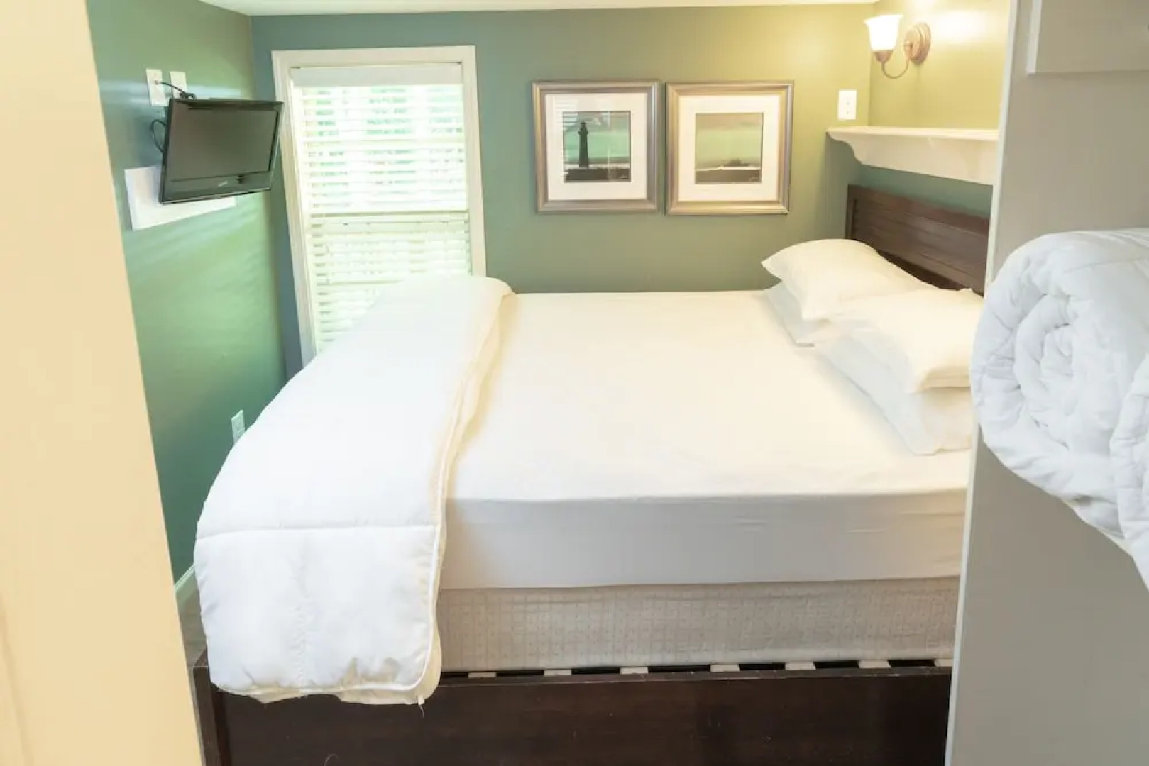 Sun Retreats at Wild Acres