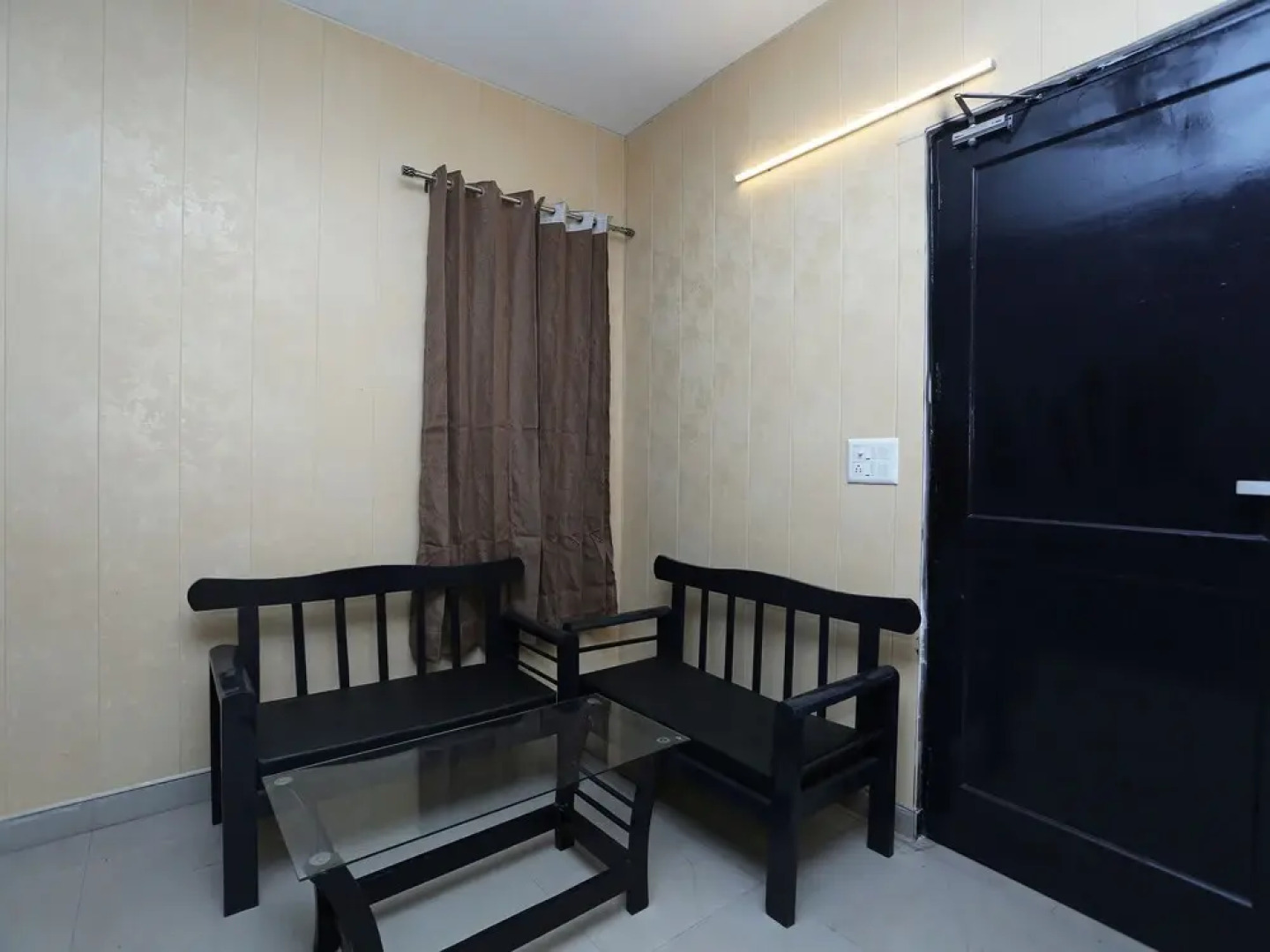 Capital O 24794 Aaryavan Resorts