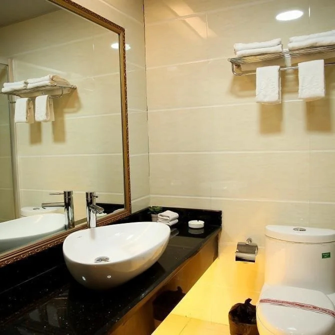 Linzhi Daxiagu Hotel