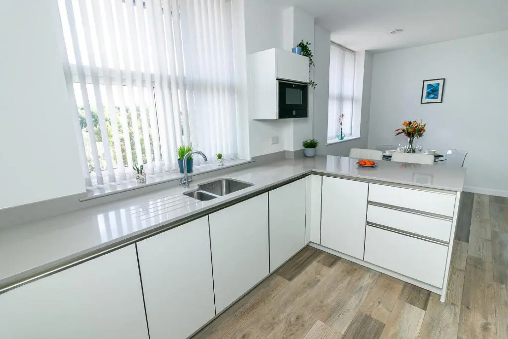 Executive Apartment Close to Station