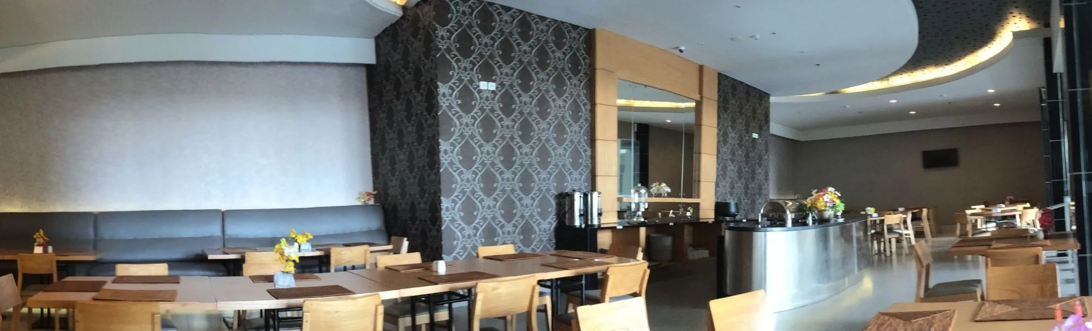 ILLIRA Lite Praya Lombok