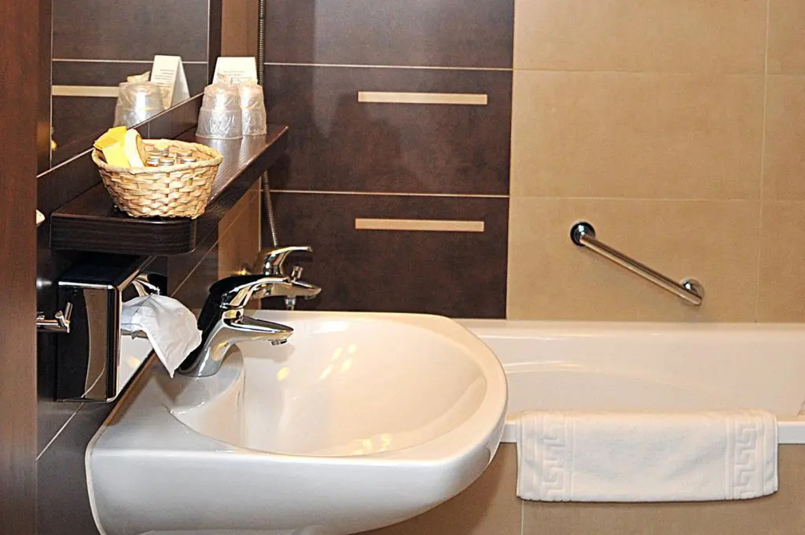 Отель Ruben Hotel