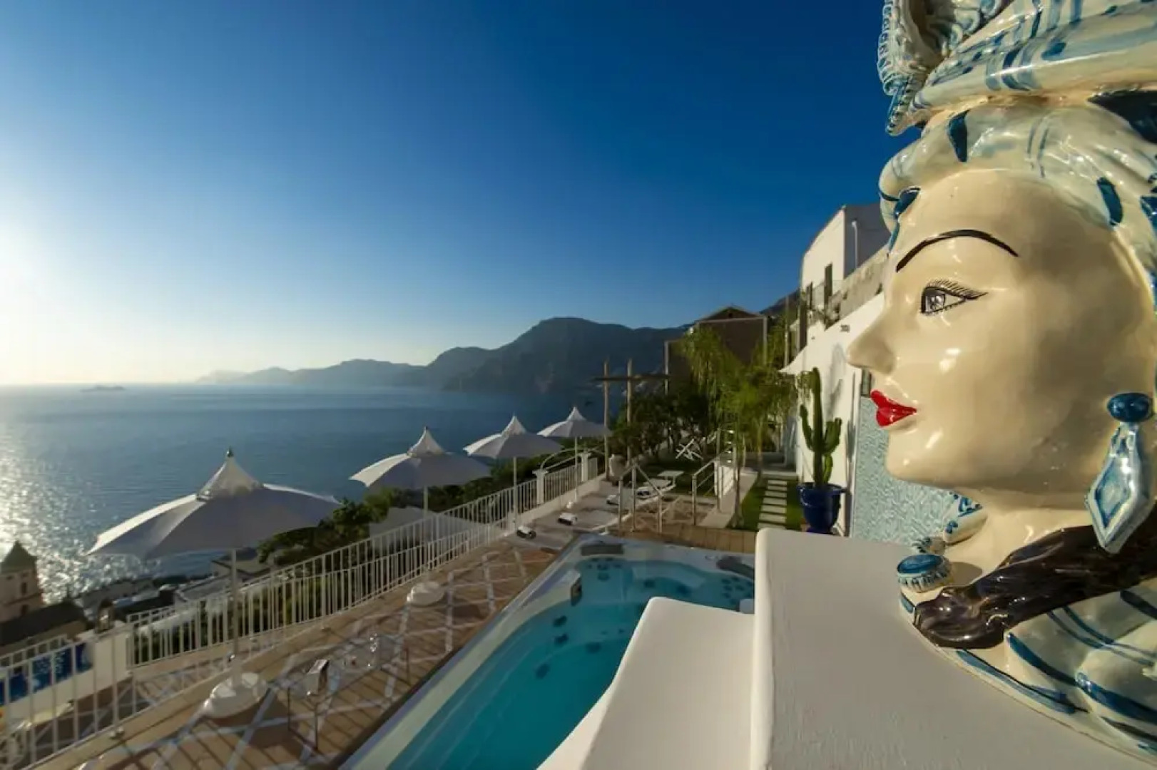 Luxury Villa Malika - Breathtaking View of Capri and Positano