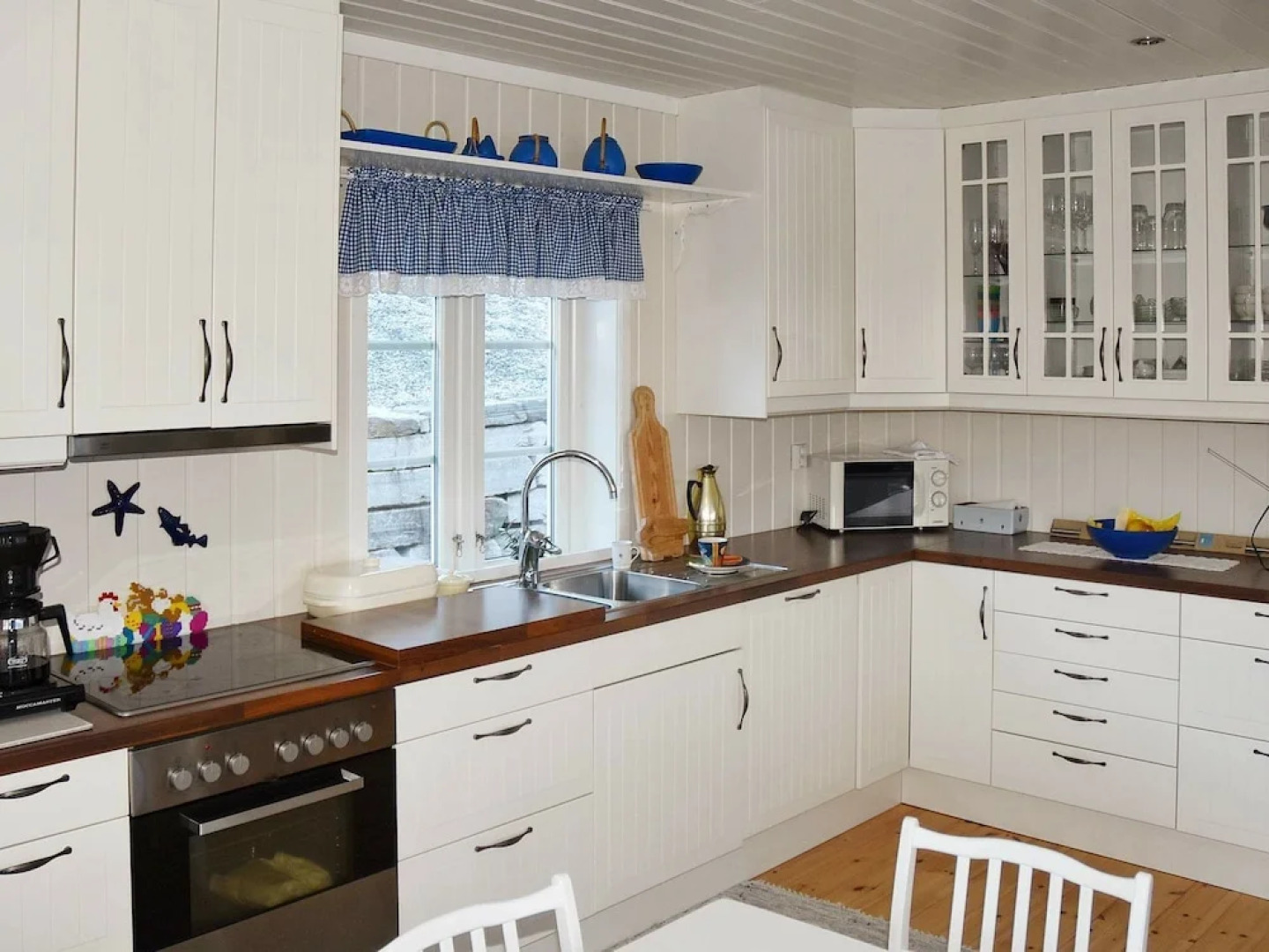 6 Person Holiday Home in Stryn