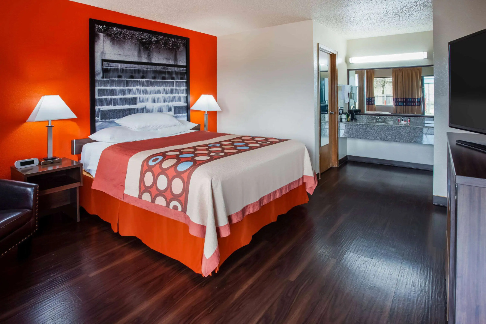 Super 8 by Wyndham Giddings