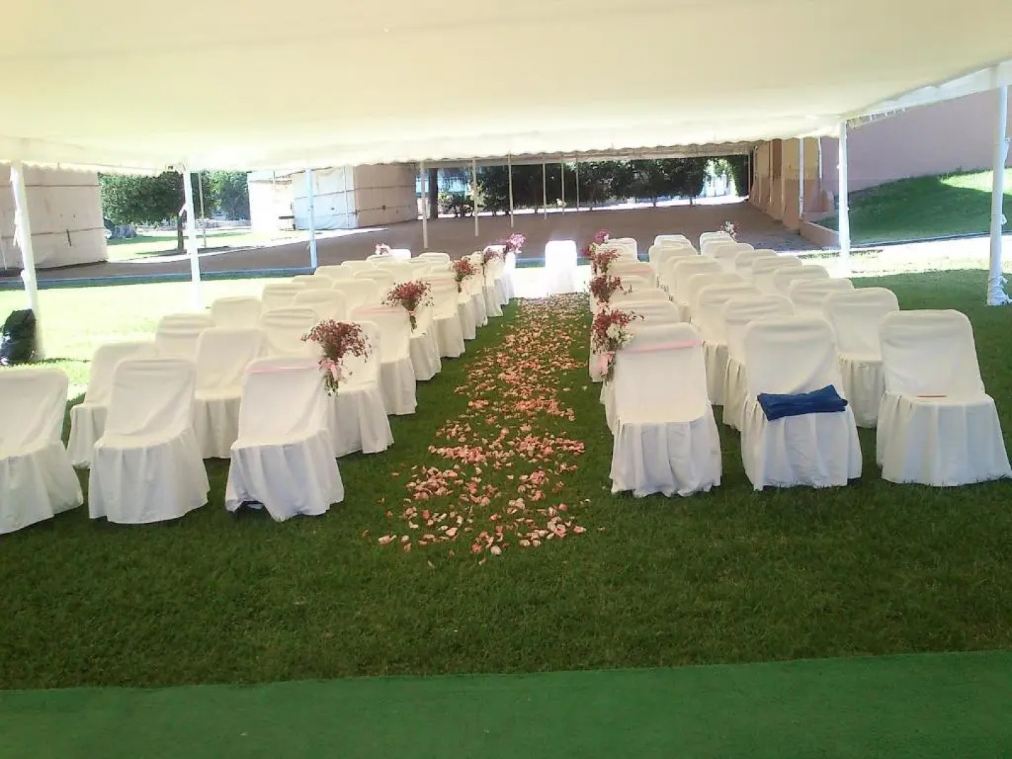 Dorados Conventions & Resort