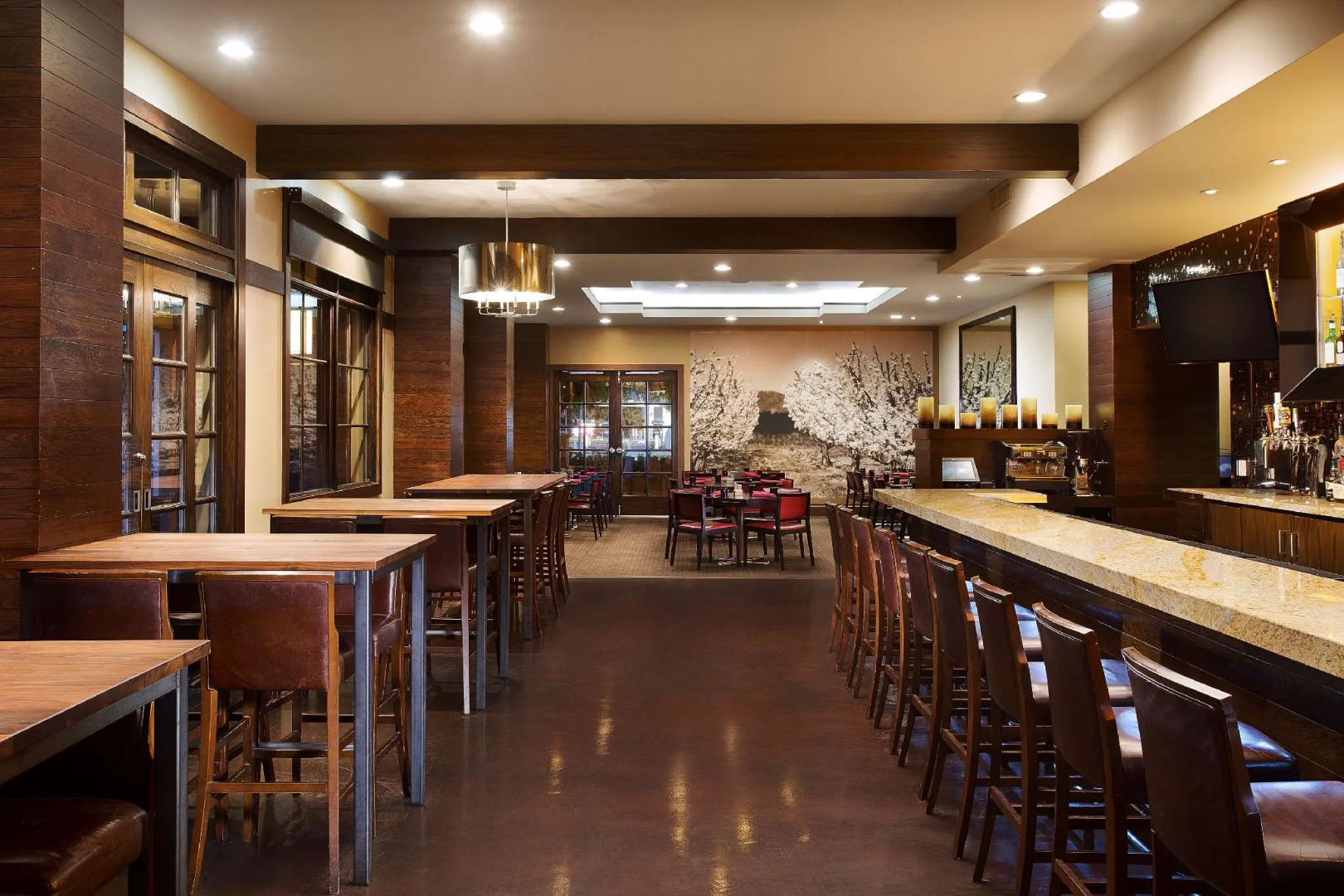 Juniper Hotel Cupertino, Curio Collection by Hilton