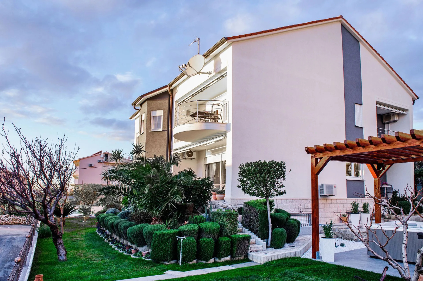 Studio apartment Anka - with open jacuzzi: SA4 Podstrana, Riviera Split