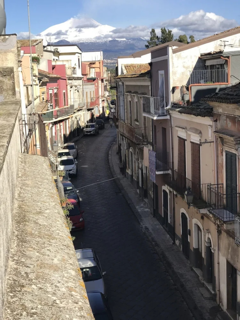 Motta Palace Apartments and Rooms