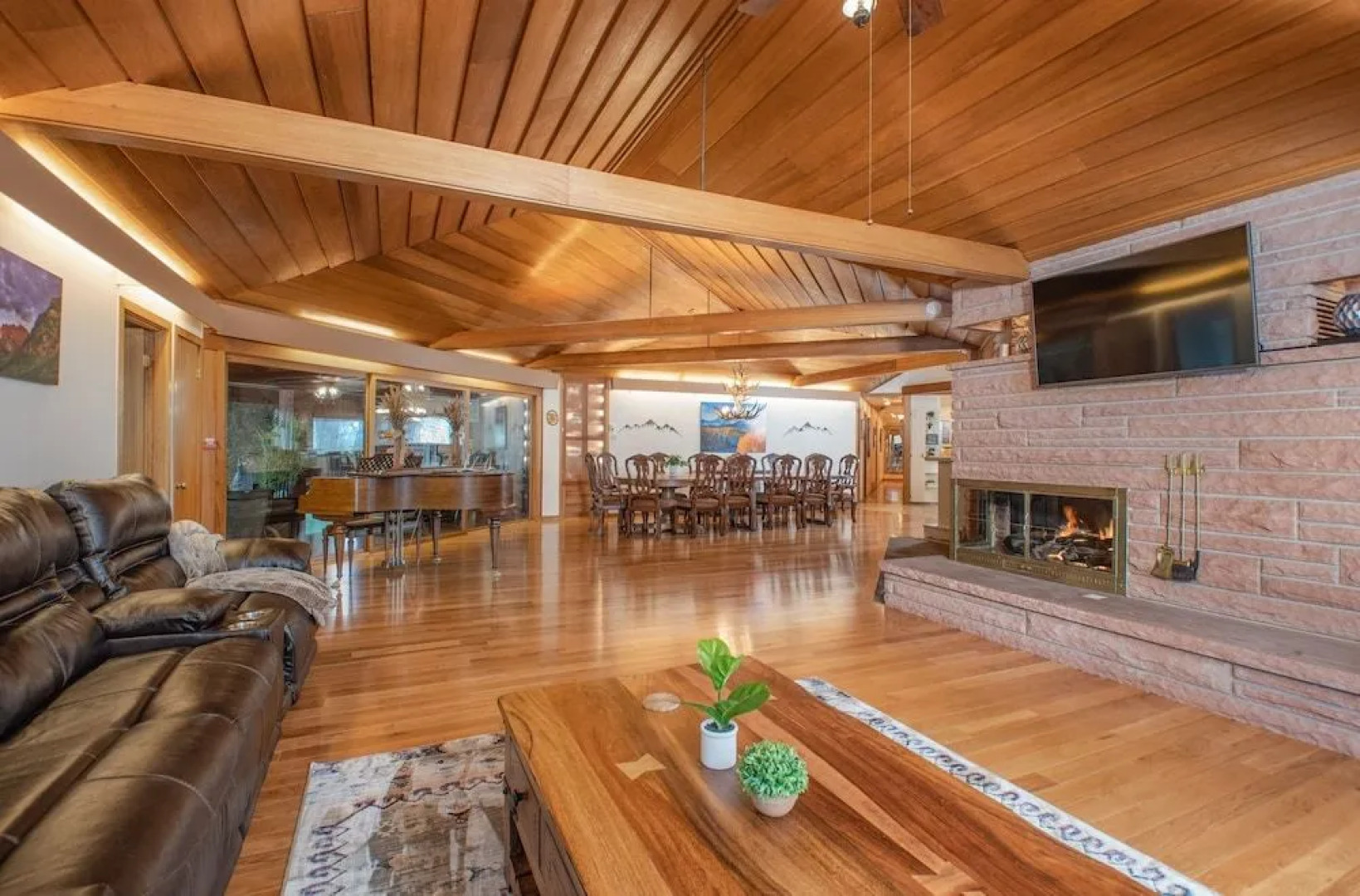 Panorama Vacation Home By Estes Park Homes 6 Bedroom Home by RedAwning