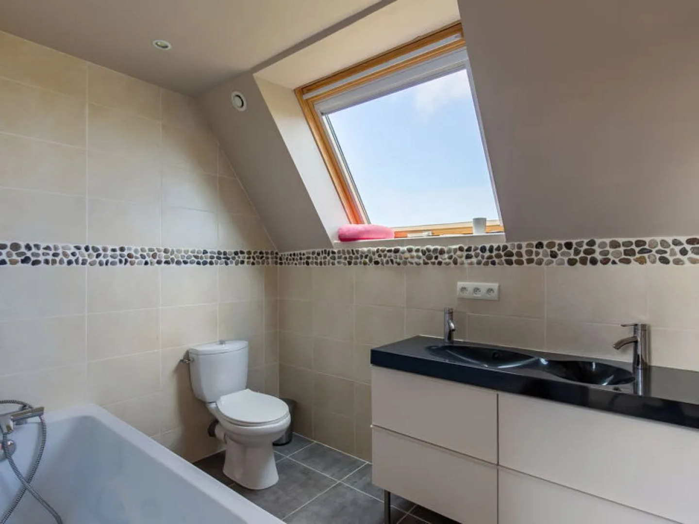 La Belle Vue (LOQ209)