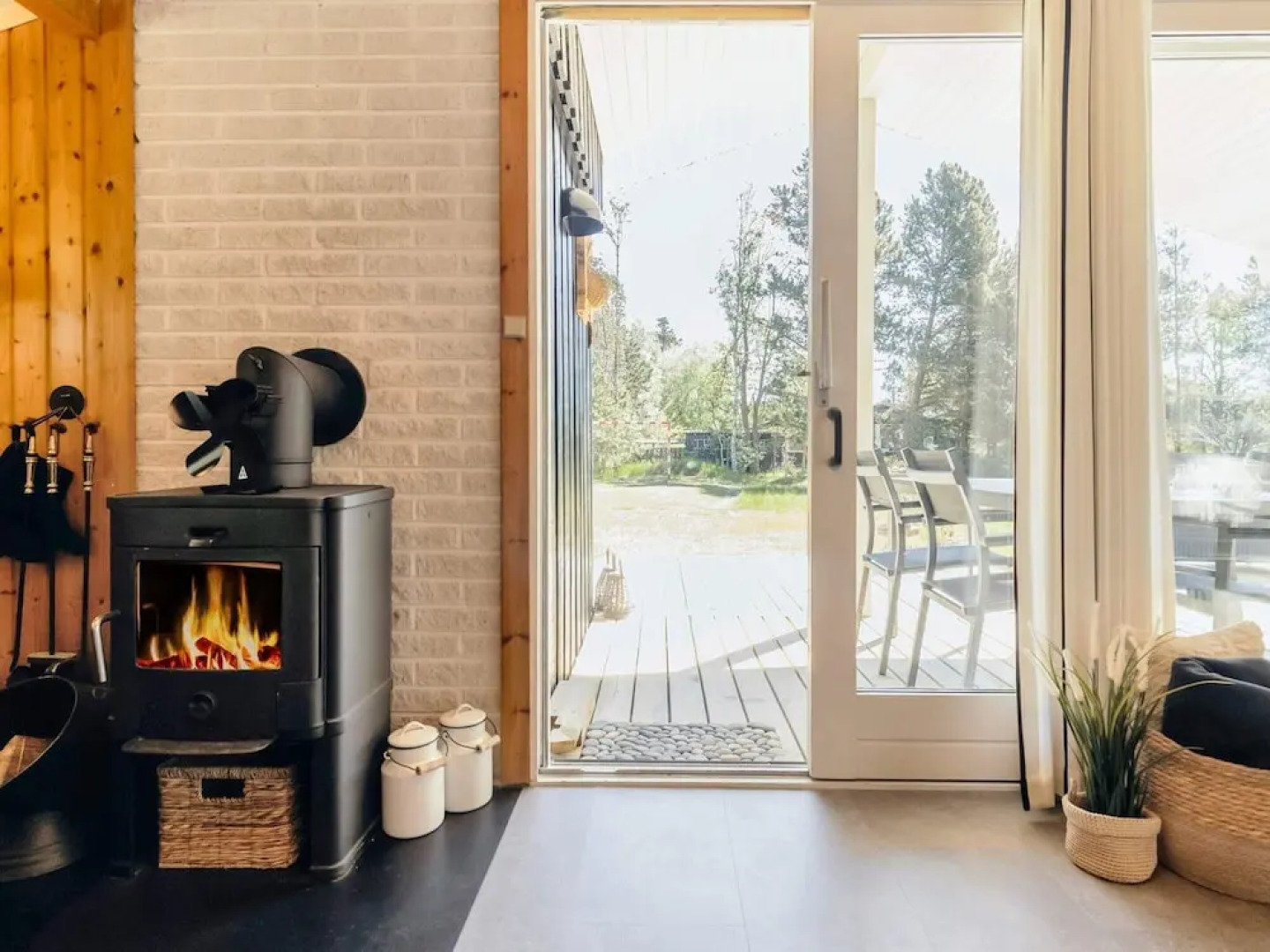 6 Person Holiday Home in Strandby