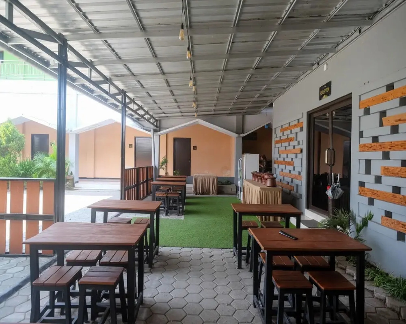 Urbanview Hotel LTefa Pemalang