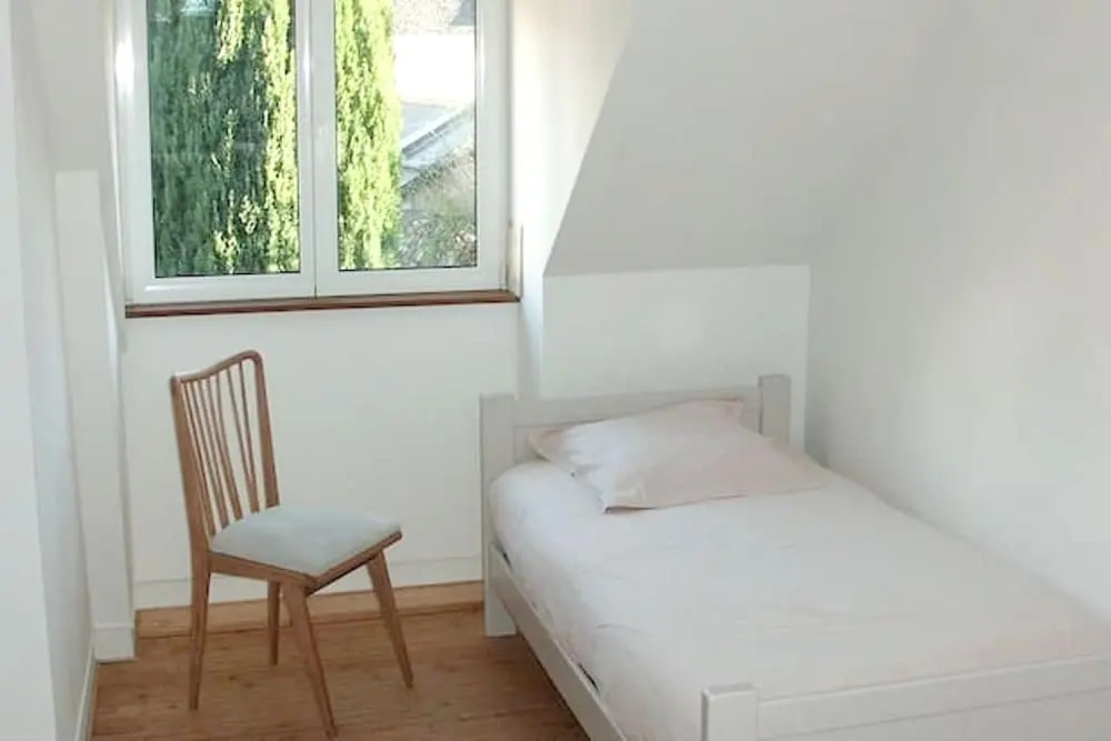 House With 2 Bedrooms in Le Vivier-sur-mer, With Furnished Terrace and Wifi