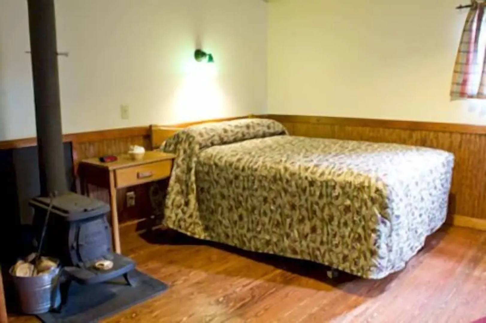 Roosevelt Lodge & Cabins - Inside the Park