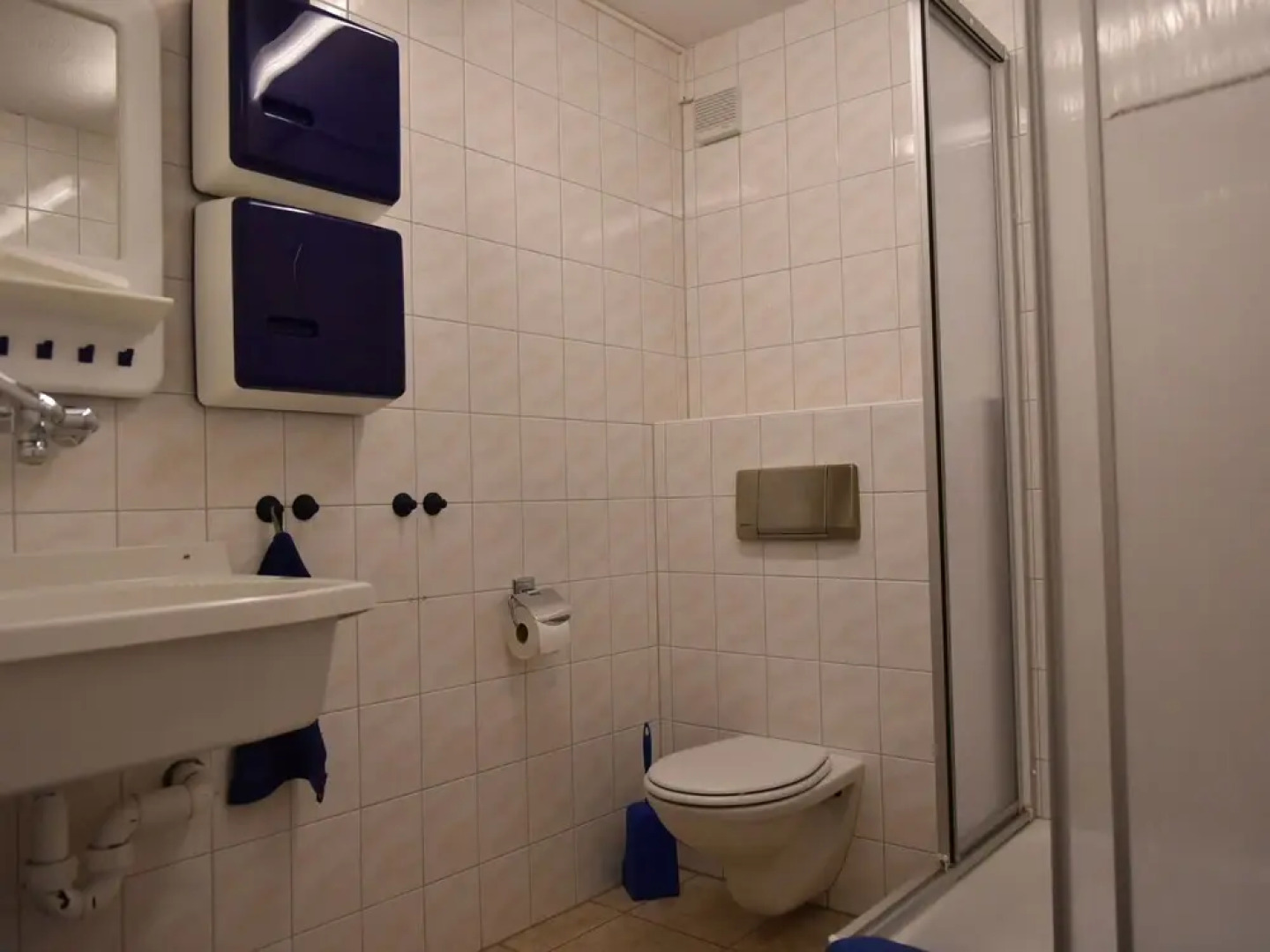 Cozy Apartment in Sarn near Forest