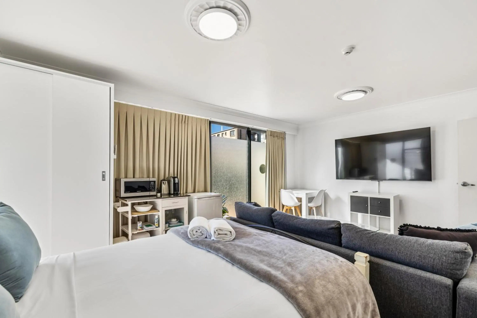 Belaire Place Motel Apartments