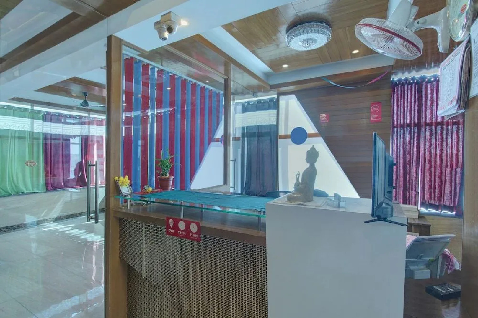 OYO 26981 Sharan Residency