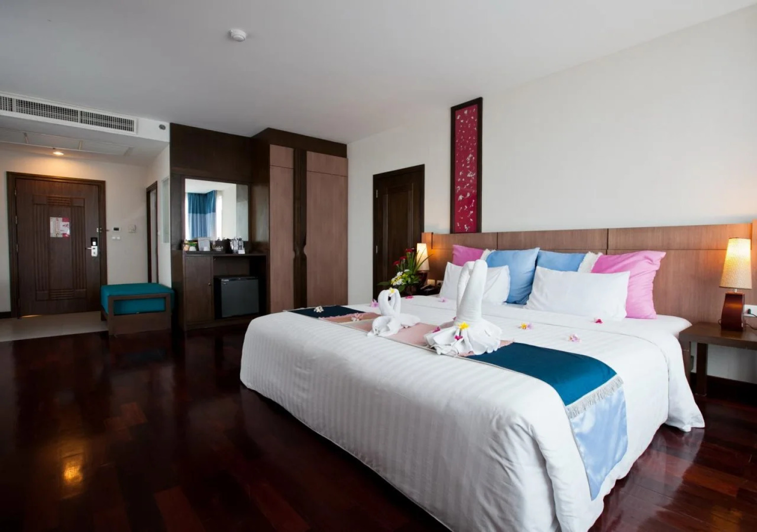 The Pattaya Discovery Beach Hotel Pattaya