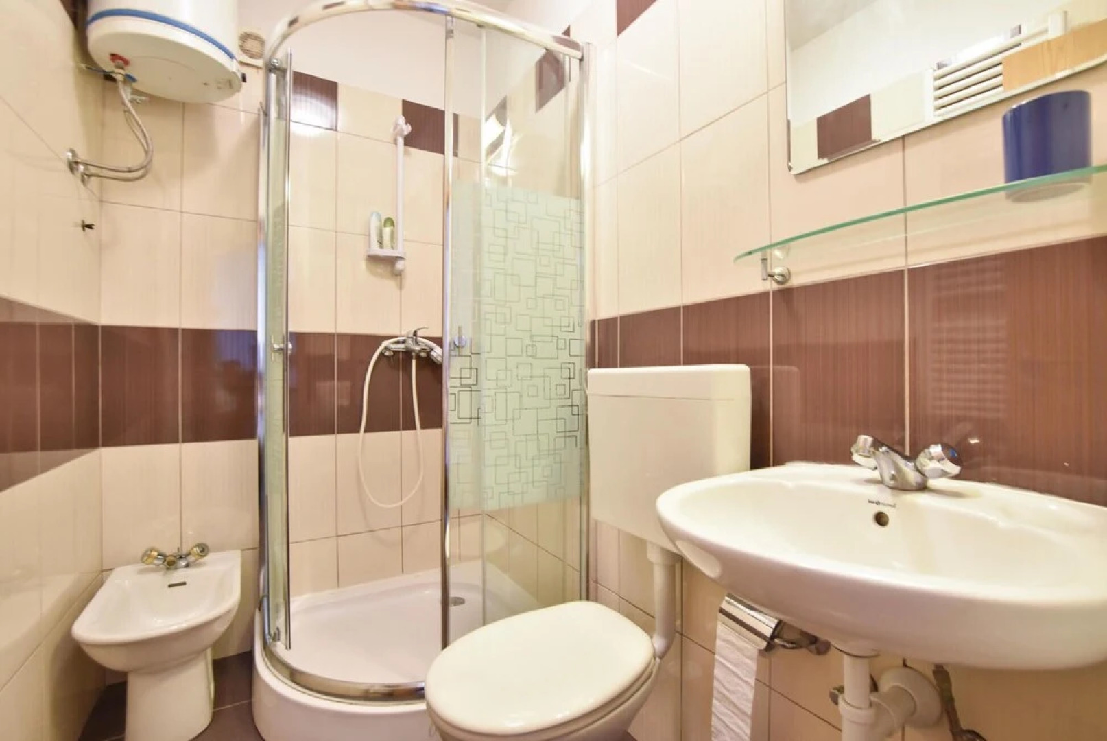 Amazing Home in Zastrazisce With Wifi and 2 Bedrooms