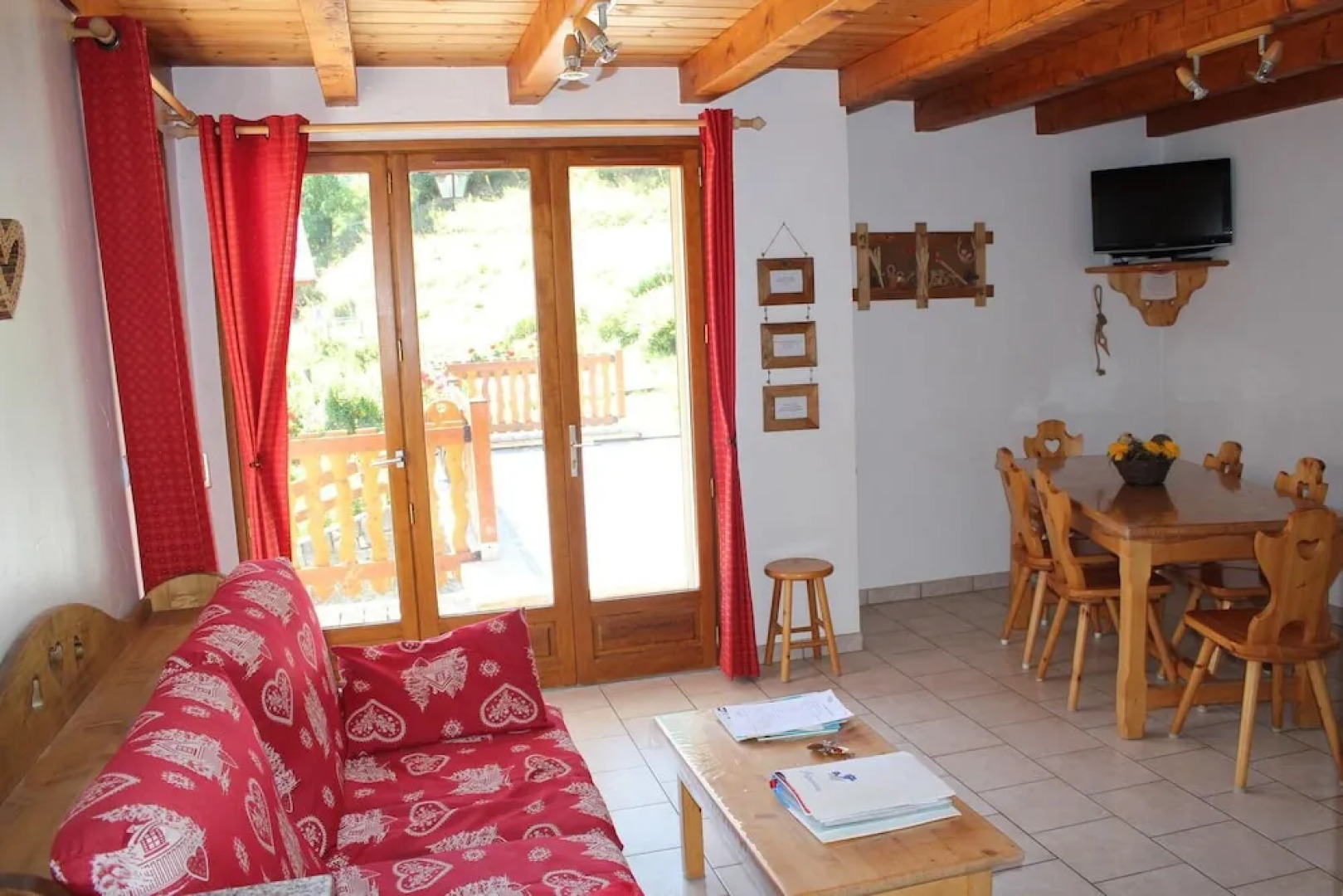 Chalet LES Ancolies - Primevere : 4 Pièces 6 Personnes / 4 Rooms 6 People