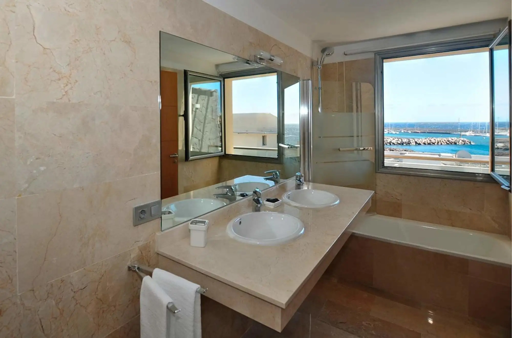 Sun Bay Villas