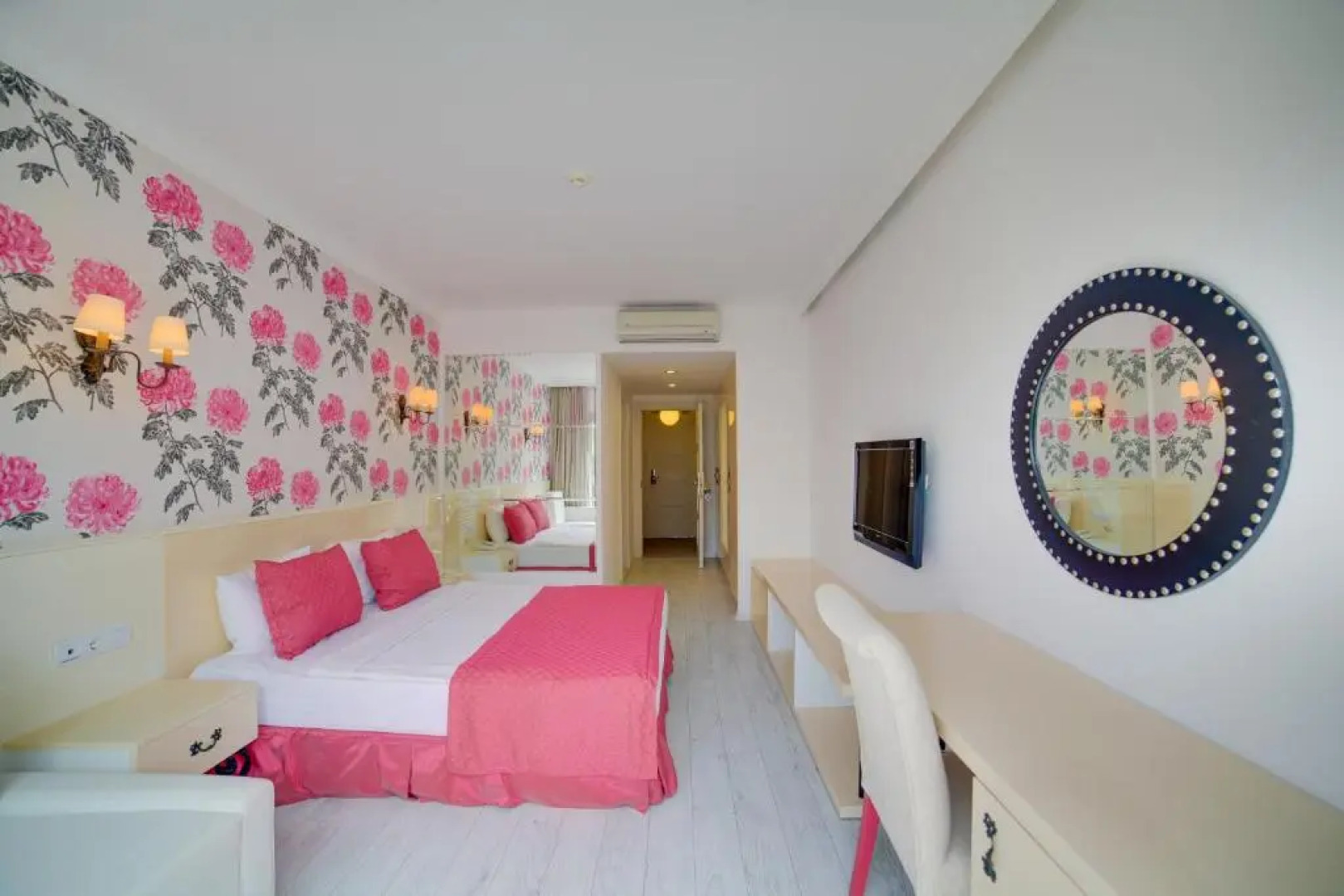 Ladonia Hotels Mio Bianco