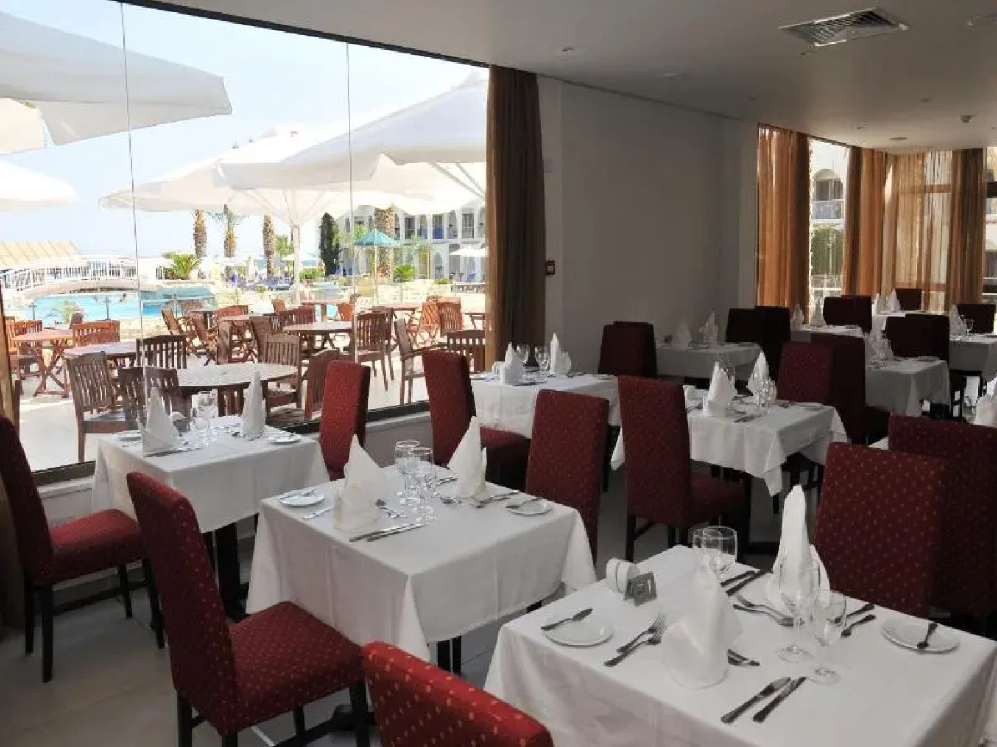 Radisson Beach Resort Larnaca