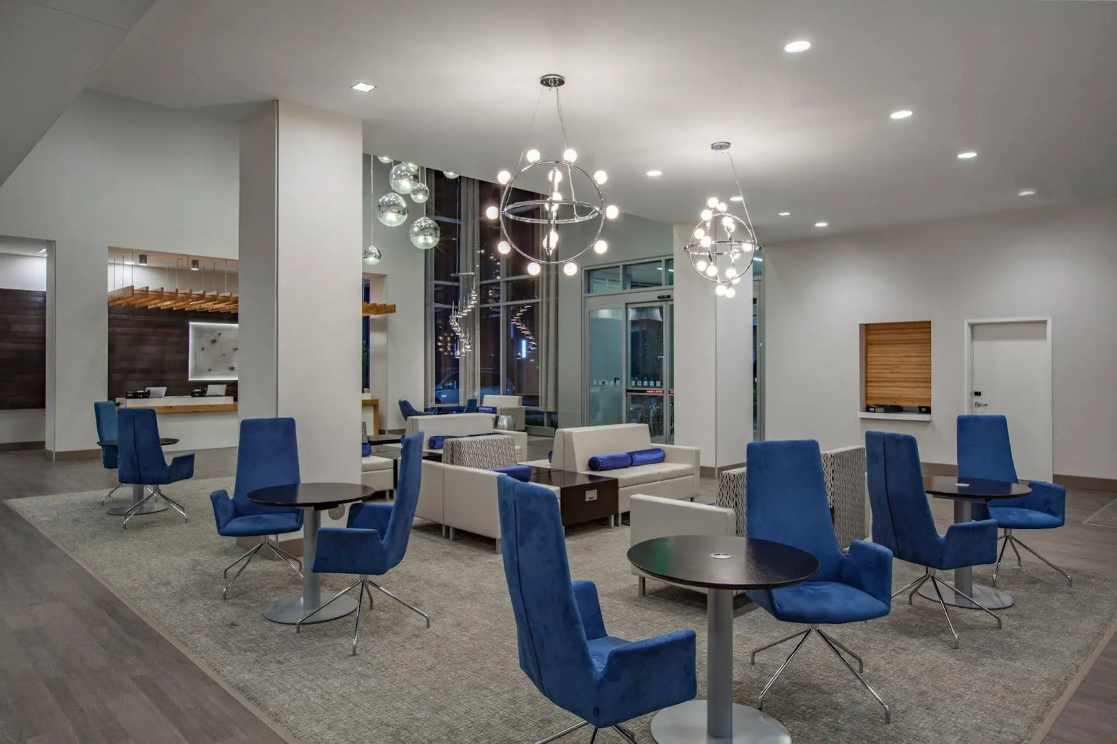 Holiday Inn Cleveland Clinic by IHG