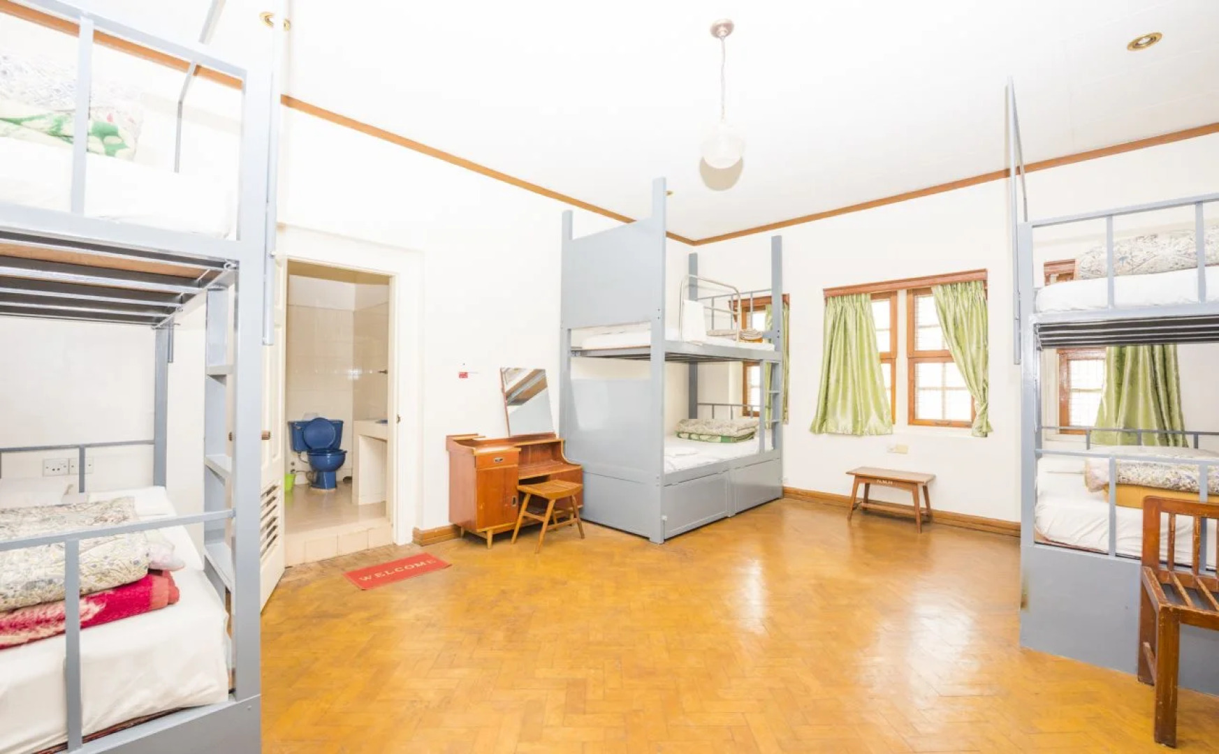 Orchid Nan Myaning Hotel