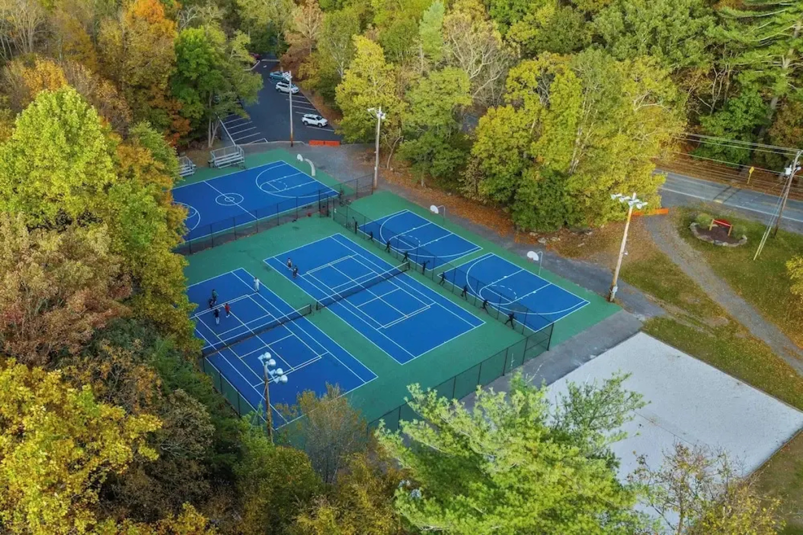 Pirate-themed Lakefront Home w/ Kayaks, Game Room, Views & Hidden Treasure Hunt