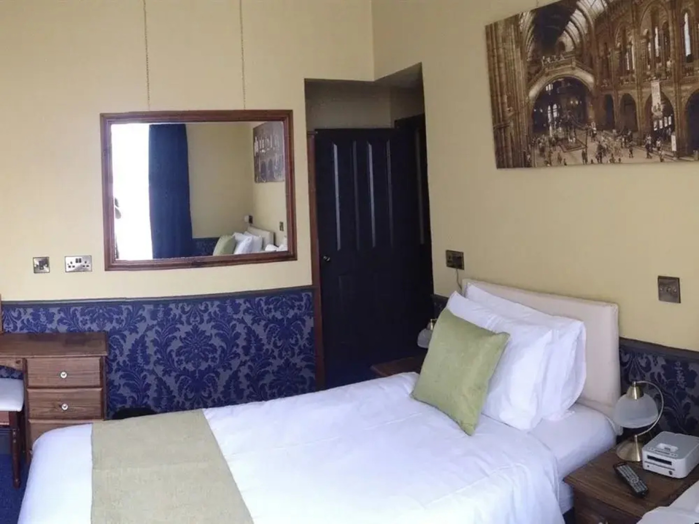 Atlantis Holiday Apartments