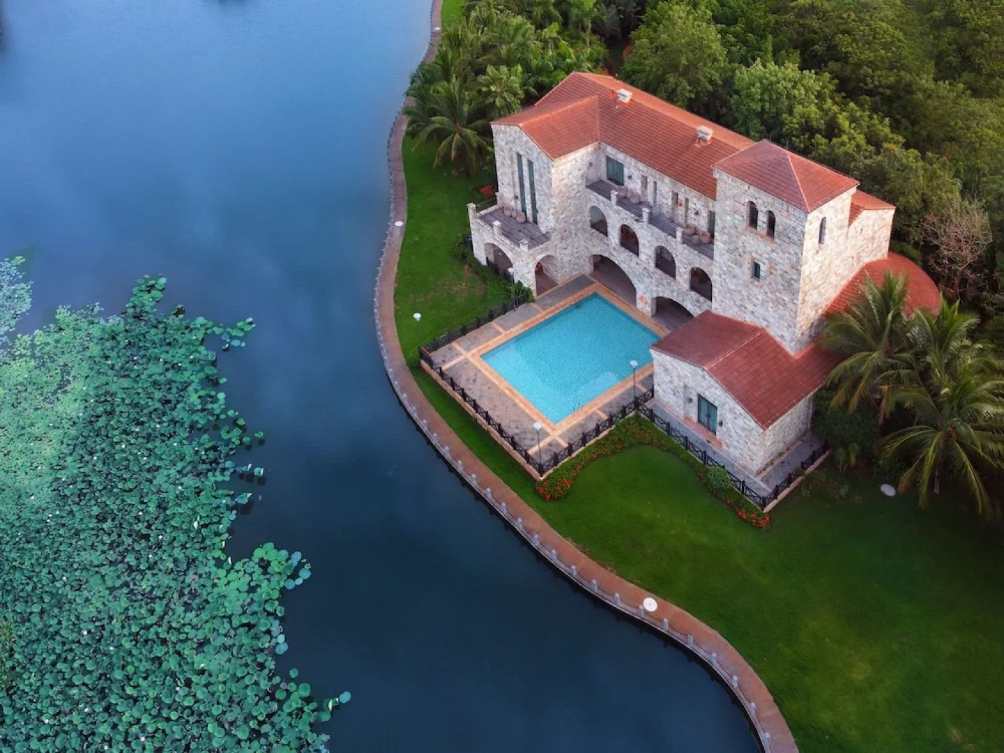 Hainan Xikang Wellness & Resorts