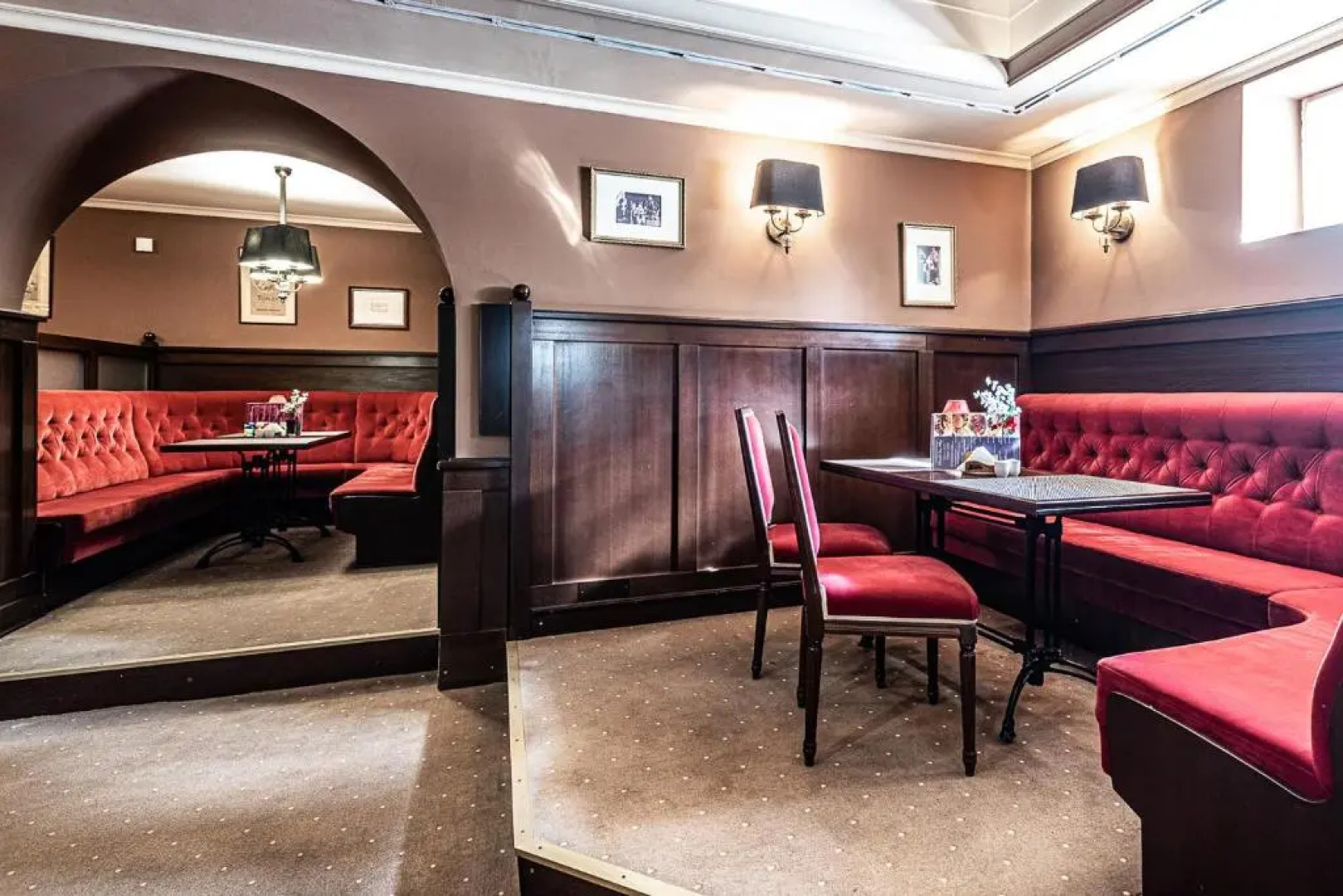 La Contessa Castle Hotel