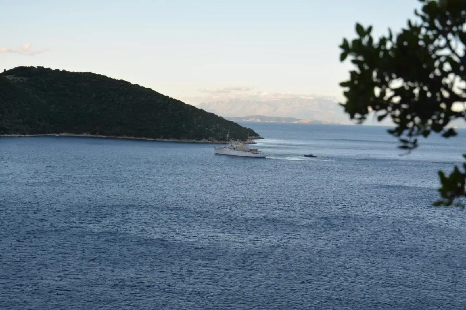 Aristotelis Apartments