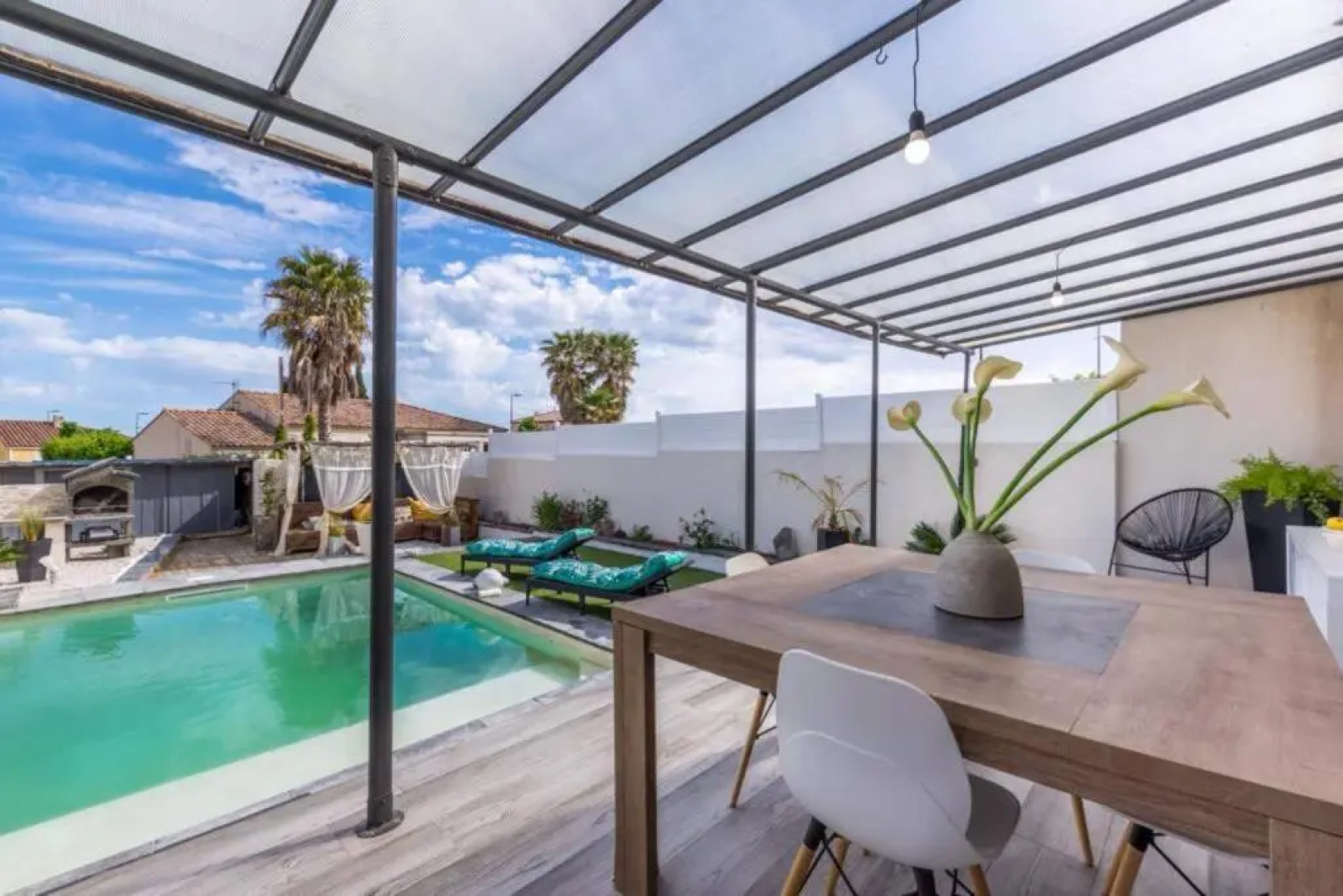 Villa avec piscine au calme 6 personnes