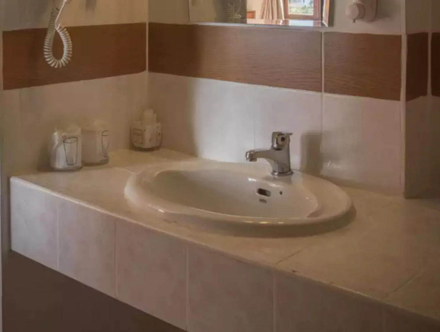 Pakse Hotel & Restaurant