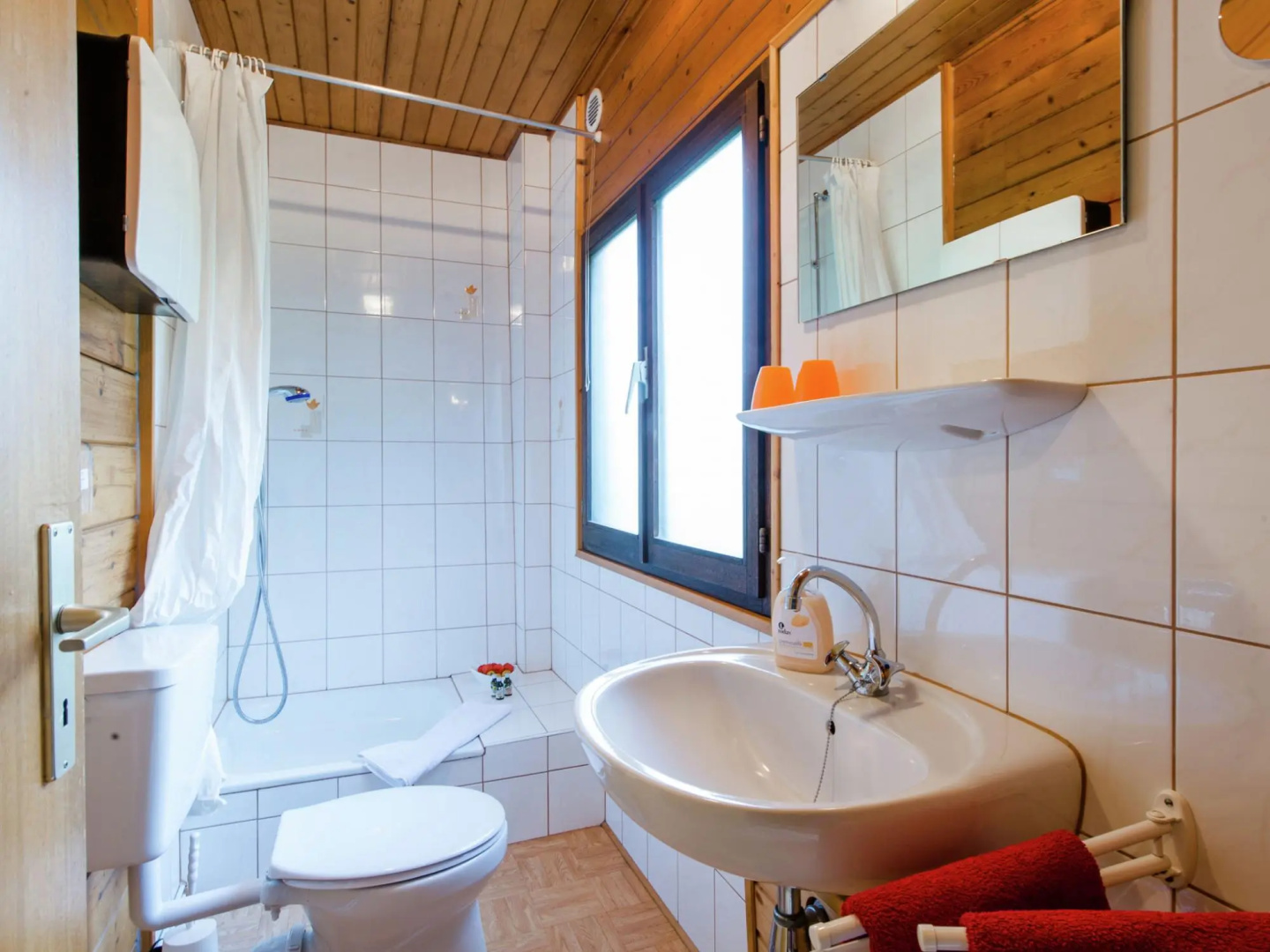 Cozy Holiday Home On The Heidegut In Eschede