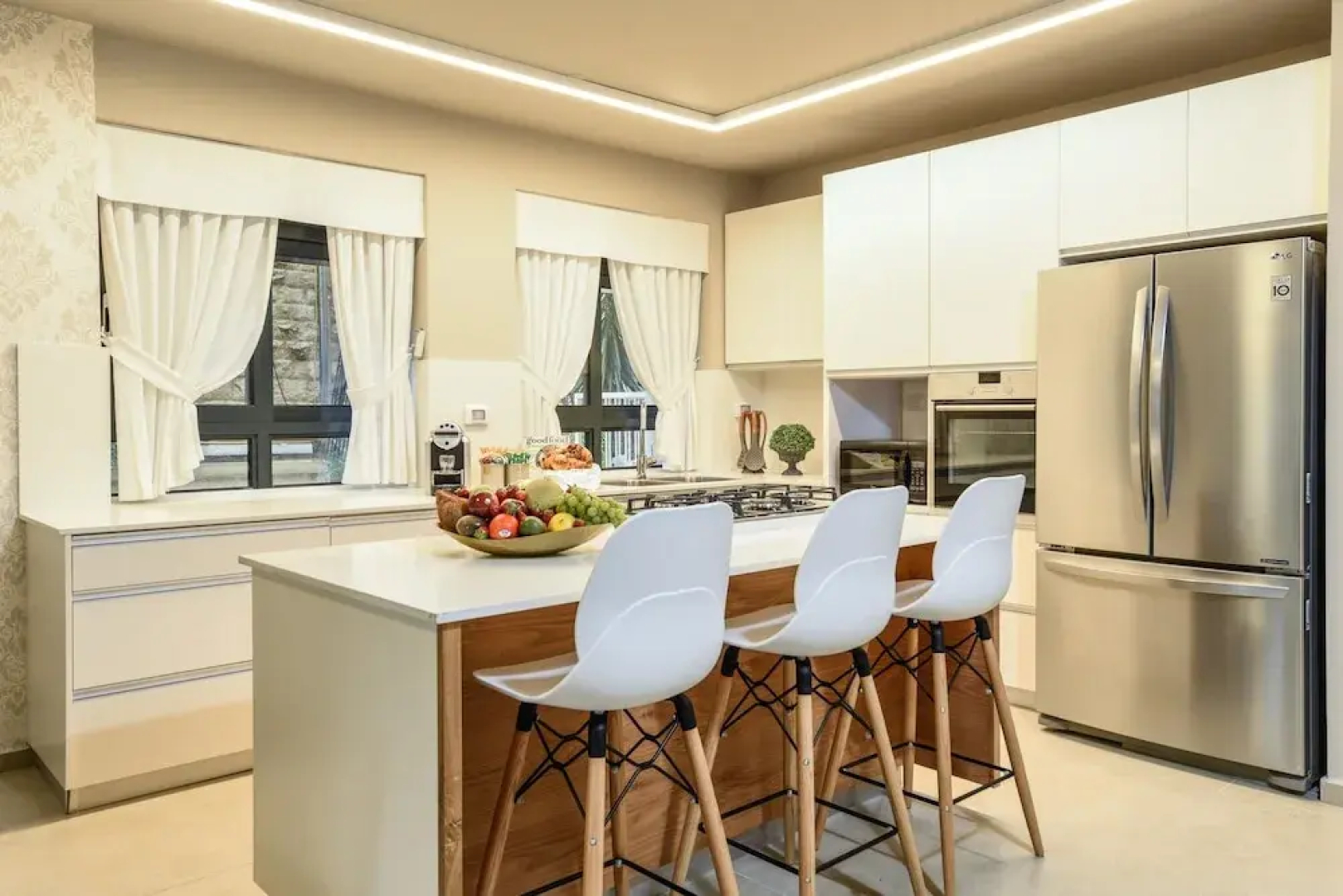 Luxury Keren Hayesod