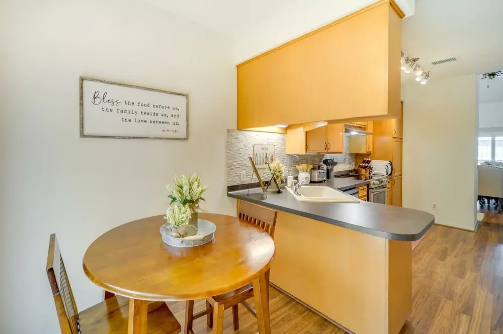 Dog-friendly Texas Retreat w/ Fireplace & Grill!