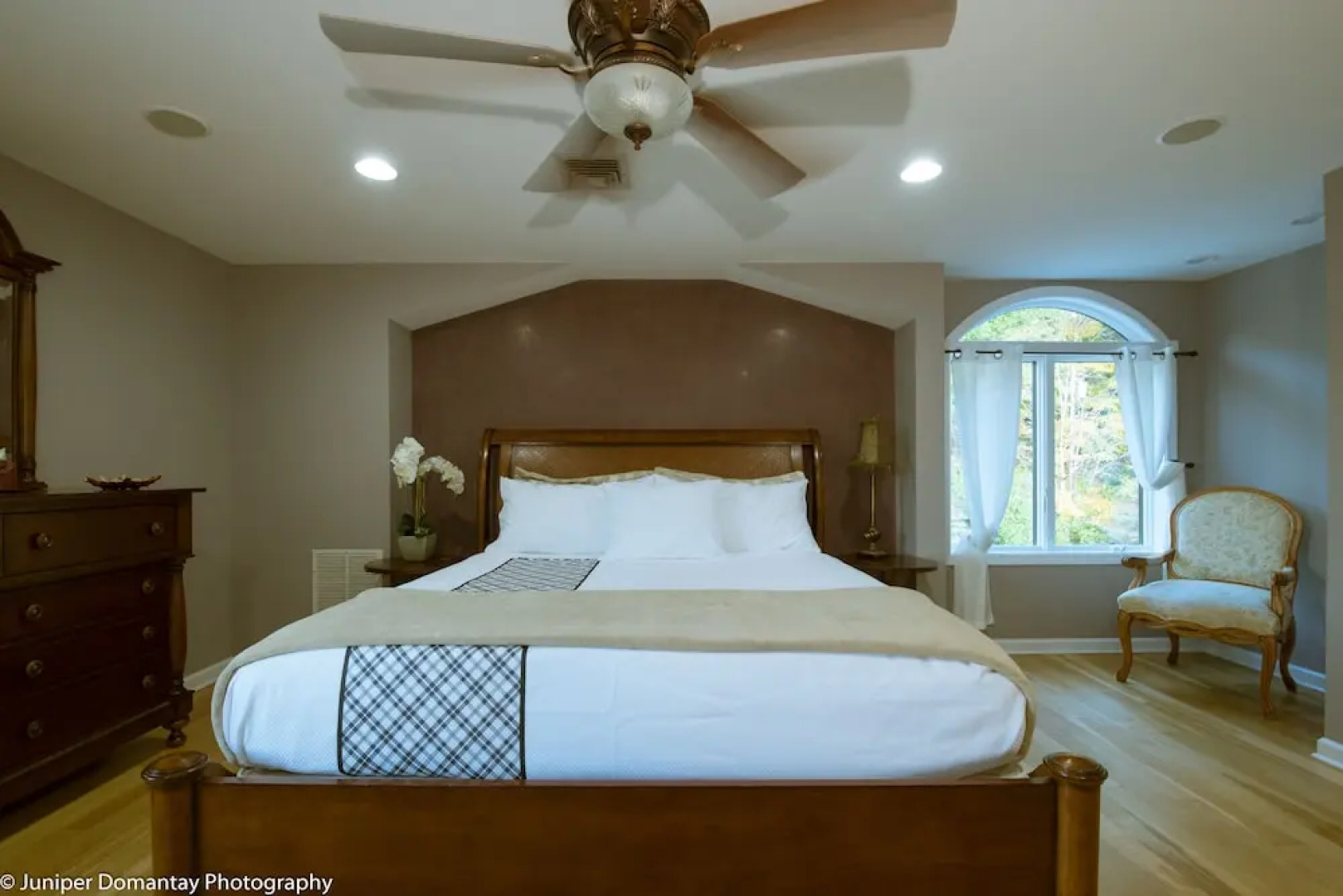 Villa On The River Inn