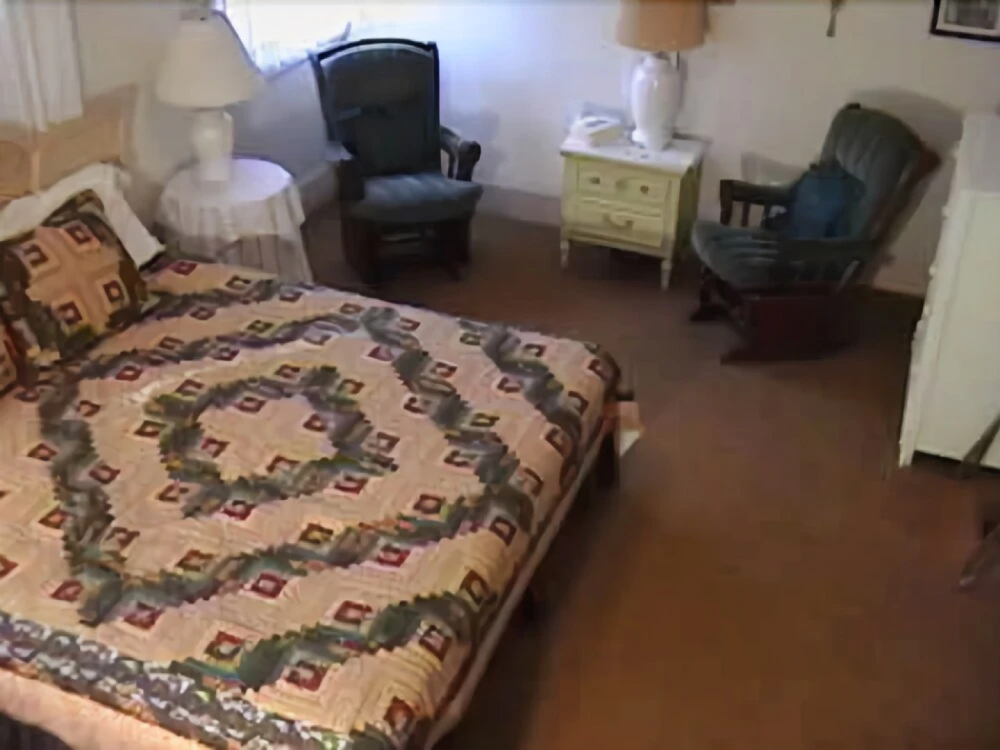 School House Inn Bed & Breakfast