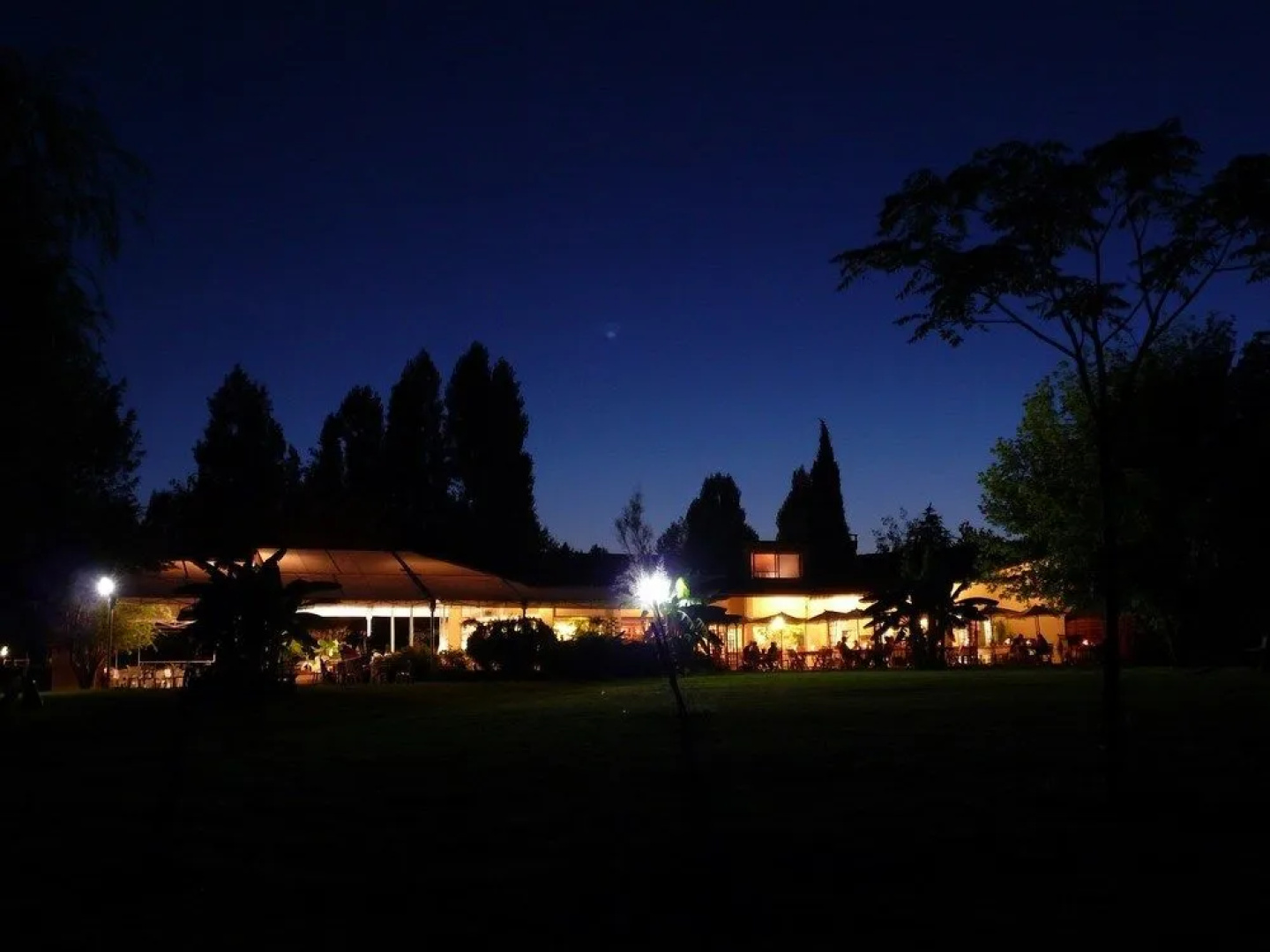 Logis Hôtel les Vallons du Lac