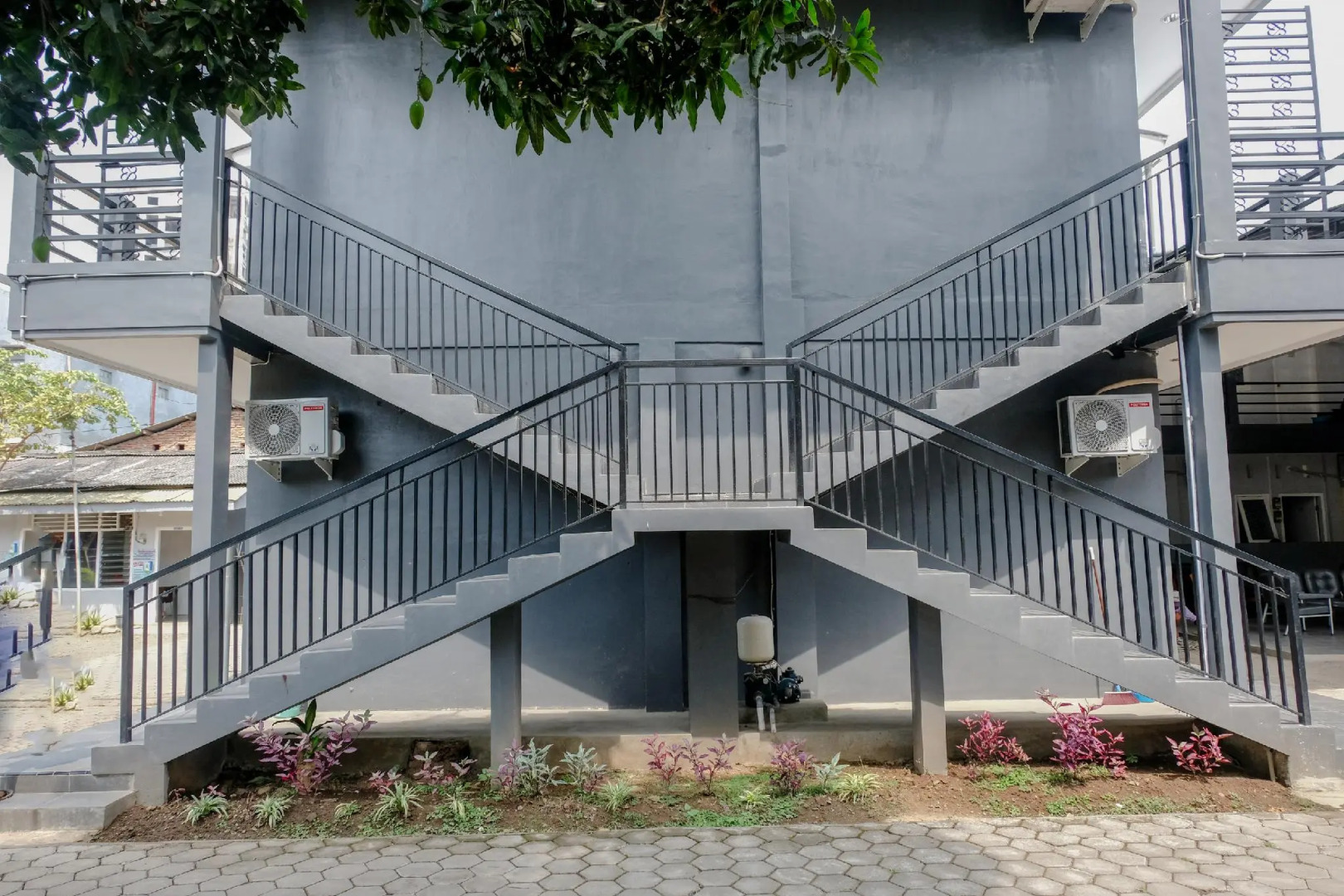 Capital O 1176 J3 Residence Syariah