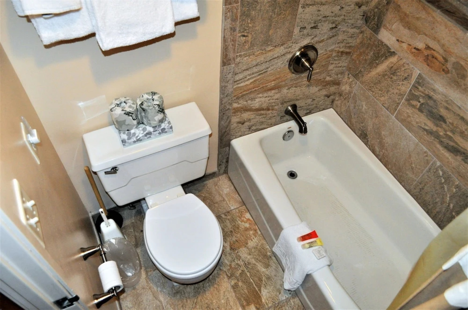 Summit House 2 Bed 2 Bath B