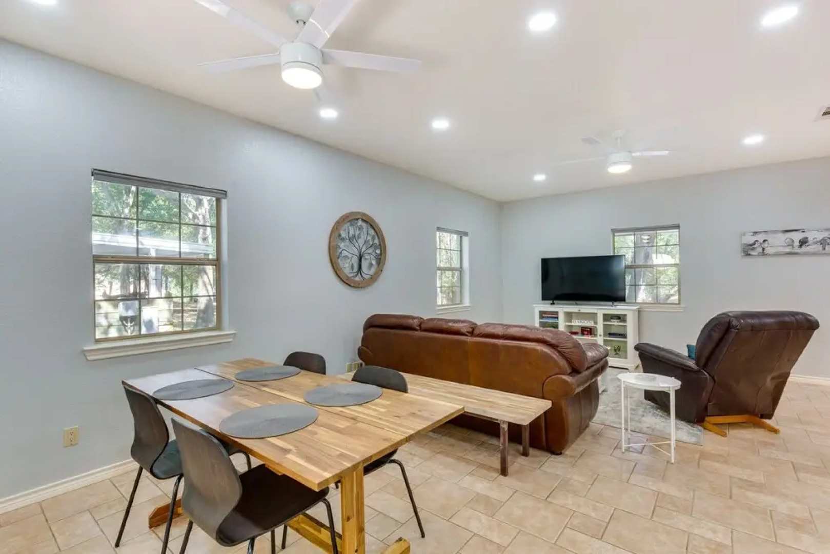 Near Cedar Creek Lake: Pet-friendly Home w/ Yard!