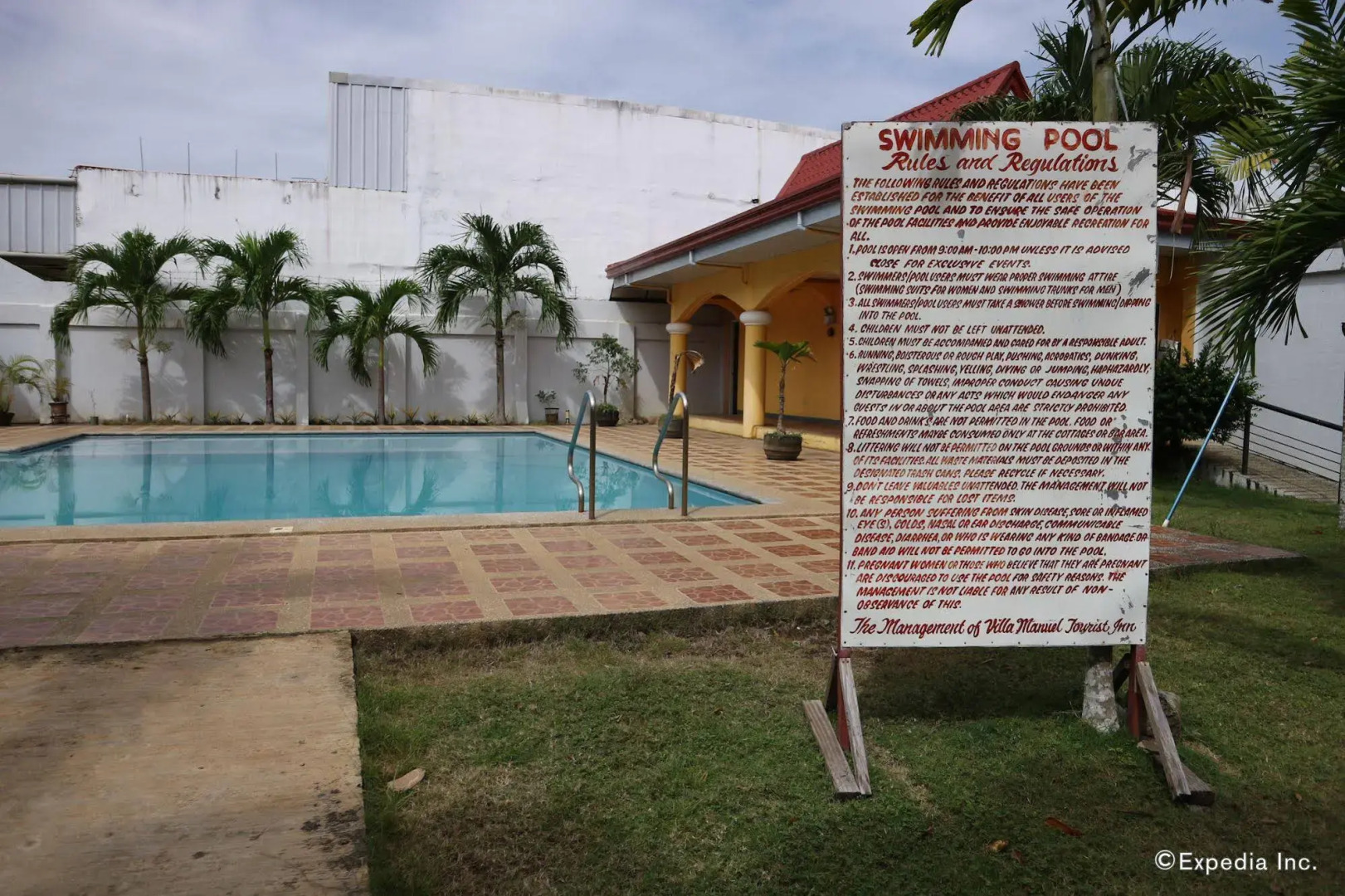 Villa Manuel Tourist Inn